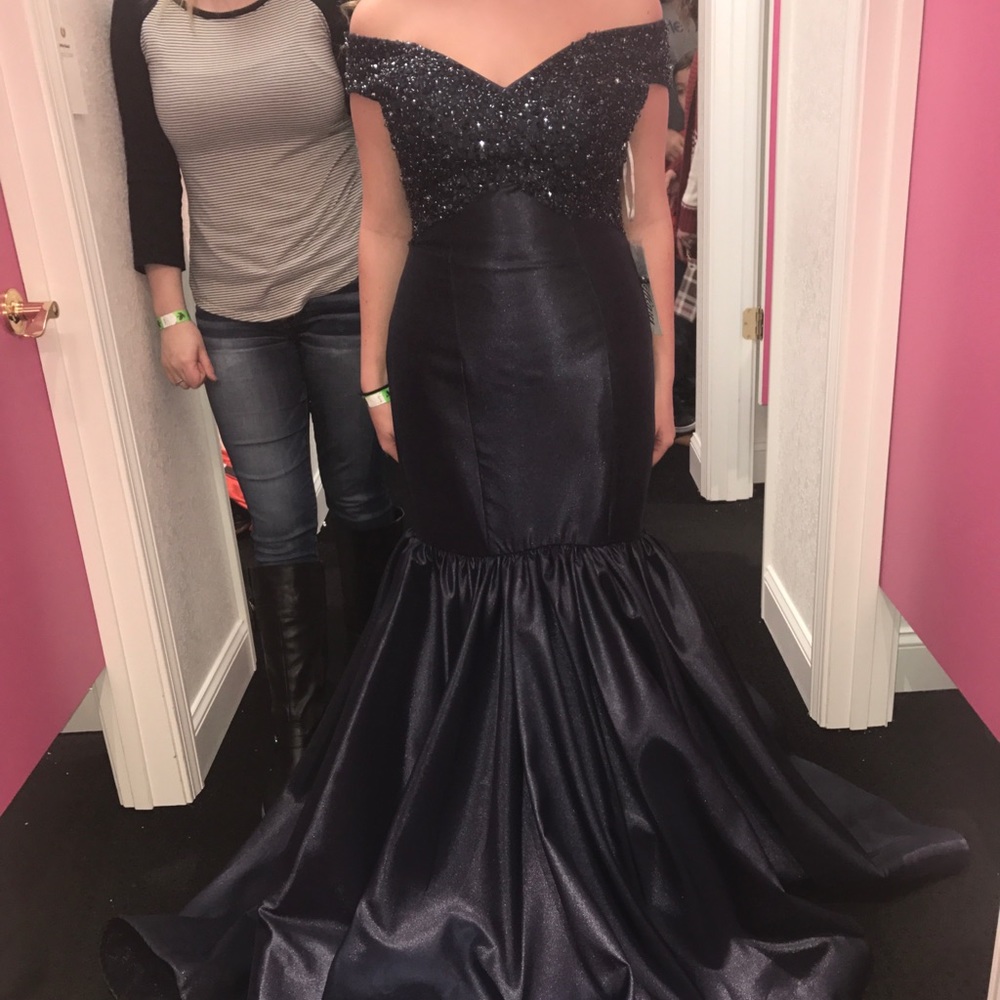 size 10 long formal prom dress